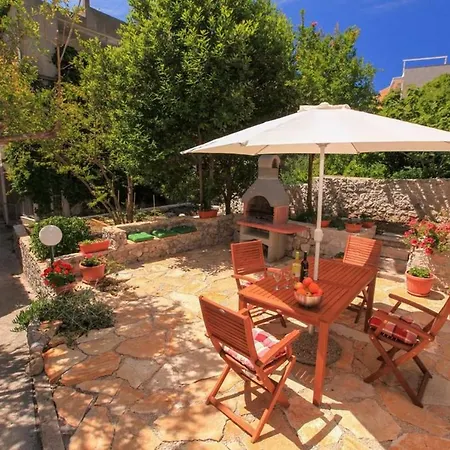 Apartment Toni One Igrane